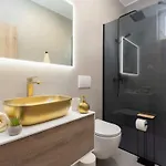 Designer Simone - Modern Und Heritage Style By Interhome