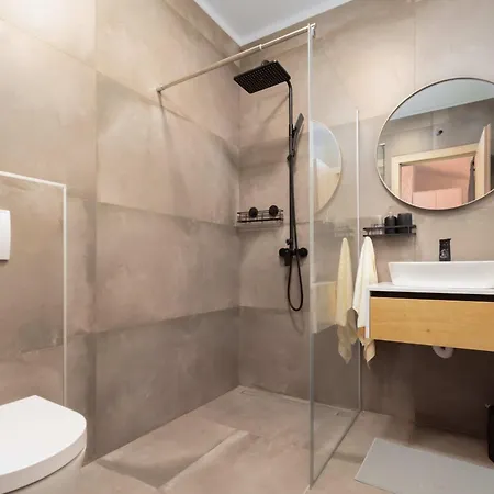 Ferienhaus Designer Simone - Modern Und Heritage Style By Interhome