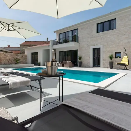 Prázdninový dům Designer Simone - Modern Und Heritage Style By Interhome