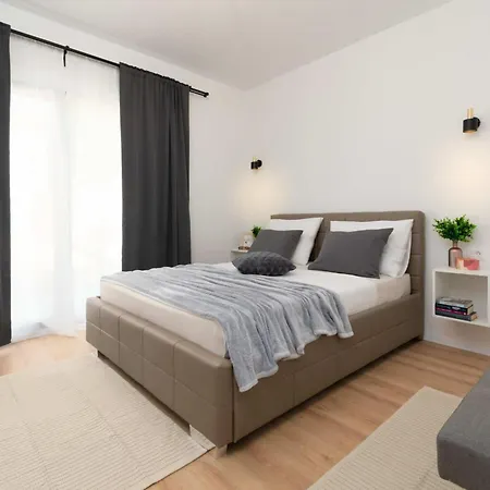 Ferienhaus Designer Simone - Modern Und Heritage Style By Interhome *